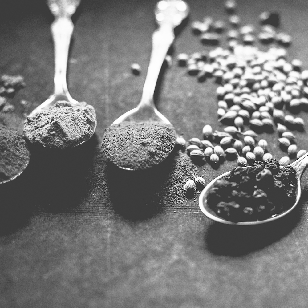 hello-tempo.com recommande Agathe Léopold praticienne en Ayurveda certifiée, PNL et psychologie positive à Paris et en France pour adultes, adolescents, parents, famille et sportifs afin de vous aider sur votre stress, anxiété, gestion des émotions, gestion de conflits, fatigue, insomnie, sommeil, troubles alimentaires, compulsions alimentaires, diététique, rééquilibrage alimentaire, maux de ventre, mauvaise digestion, mieux-être, bien-être mental, addictions, peurs, phobies, bien-être physique, prise de décision, clarification des objectifs, démotivation, apathie, confiance en soi, estime de soi, image de soi, développement personnel, connaissance de soi